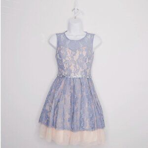 Juniors B. Darlin Semi-Formal Short Dress, Size 1/2, EUC